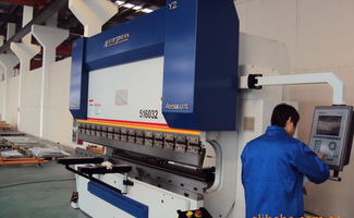 專(zhuān)業(yè)鈑金制造與一流鈑金設(shè)備及計(jì)算機(jī)軟硬件批發(fā)服務(wù)